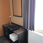 Malon Hotel 2*